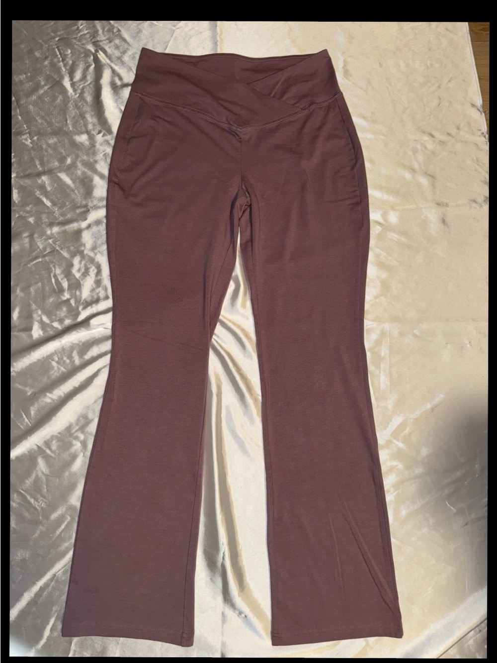 Women’s High-Waist Flare Pants in Mauve